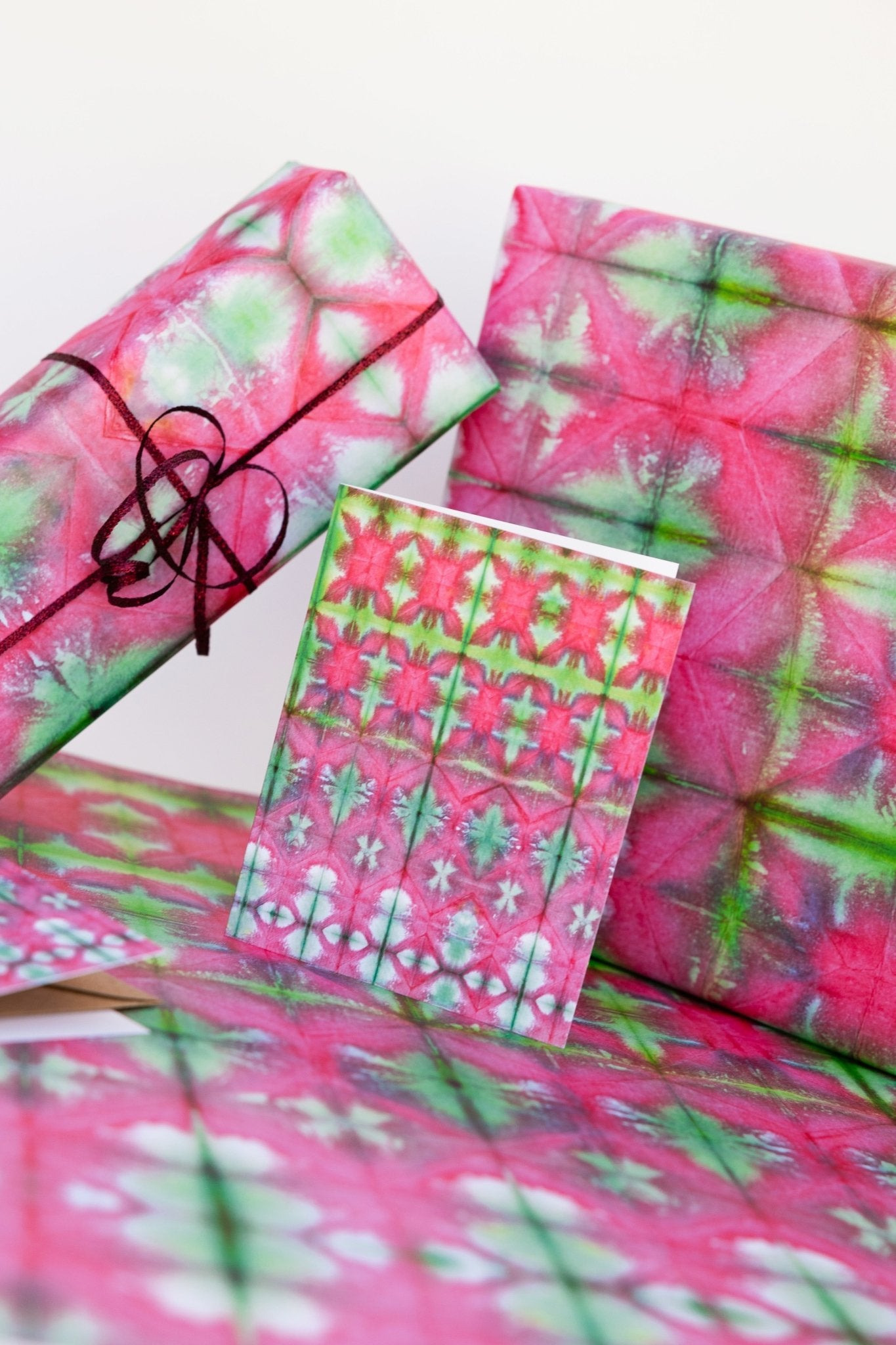 Tie Dye Holiday Gift Wrap